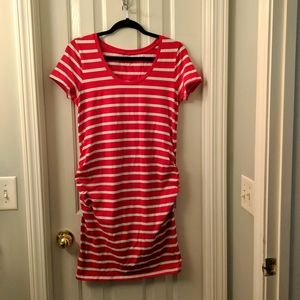 Old Navy Maternity shirt dress